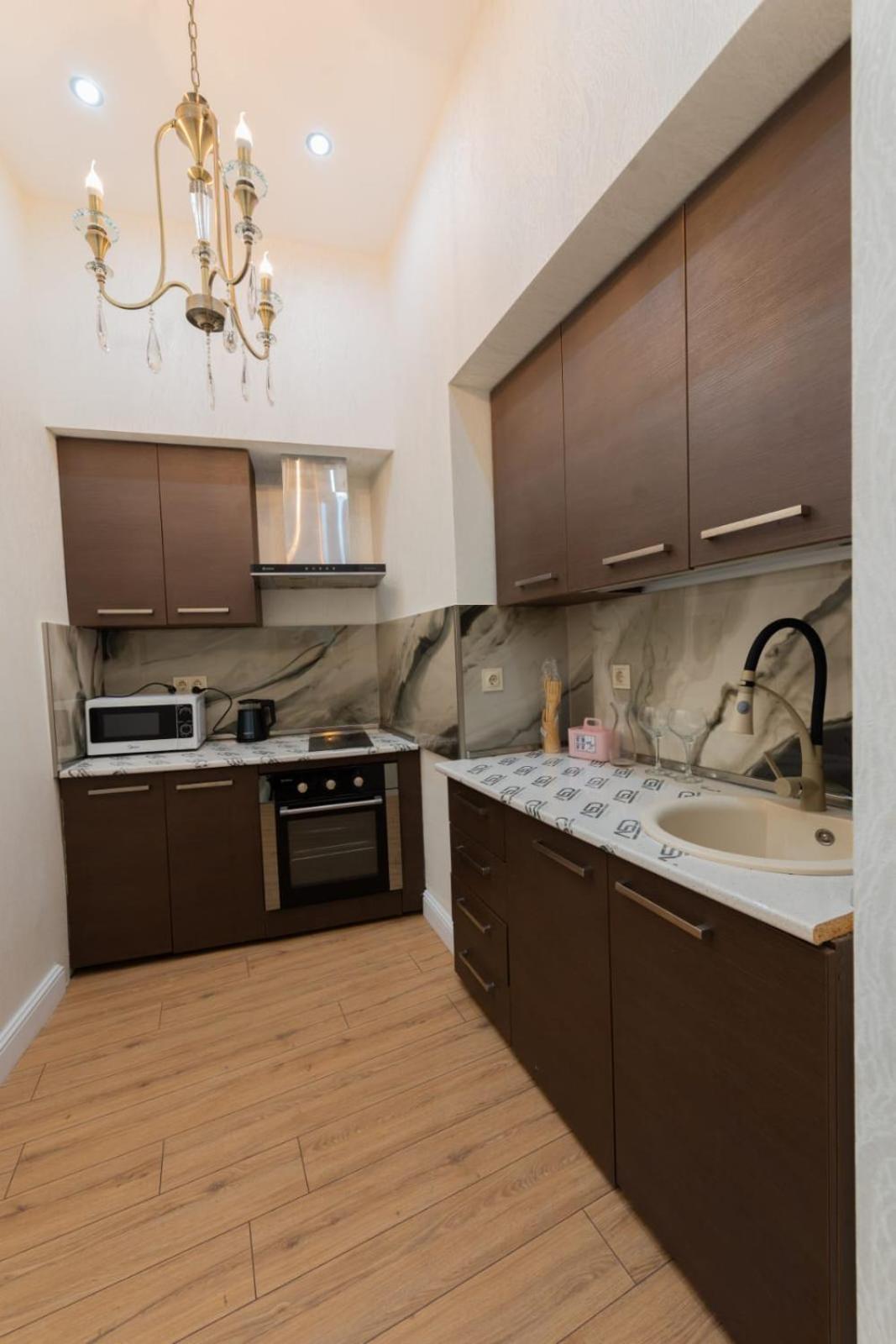Marita Hotel Тбилиси Екстериор снимка