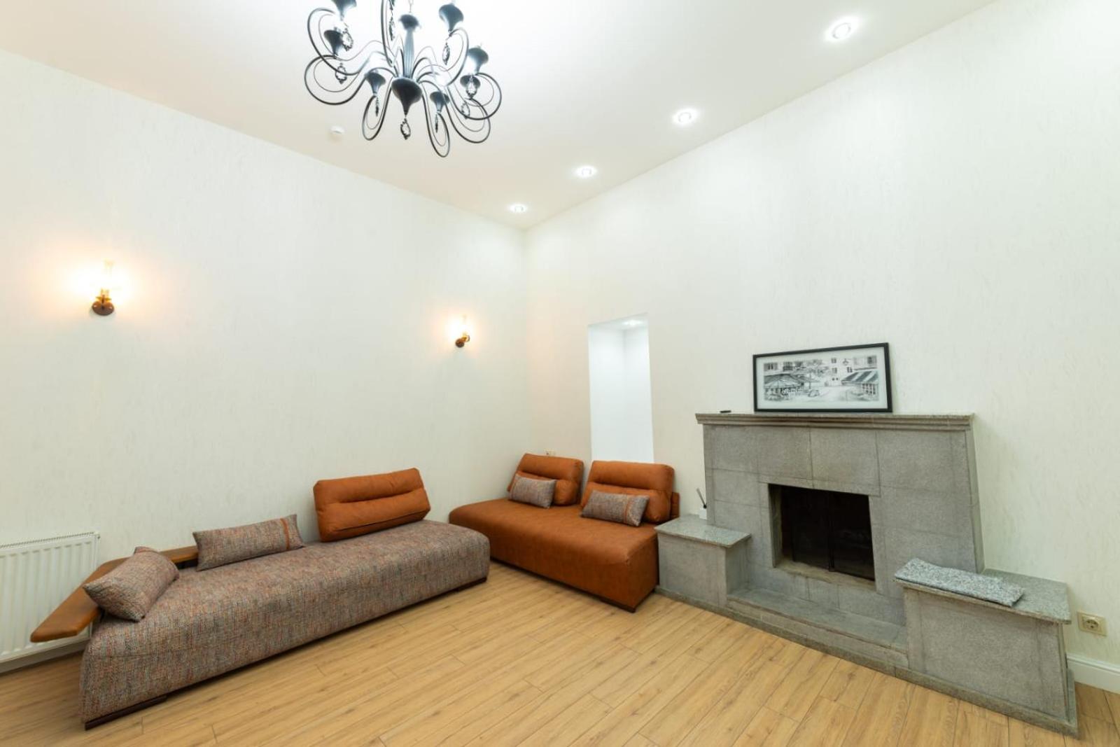 Marita Hotel Тбилиси Екстериор снимка