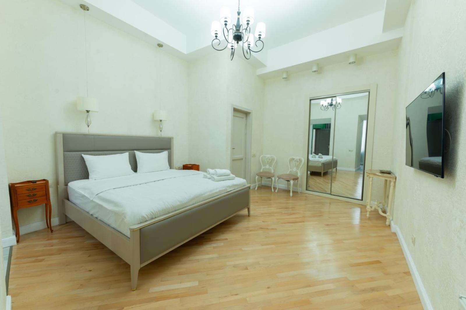 Marita Hotel Тбилиси Екстериор снимка