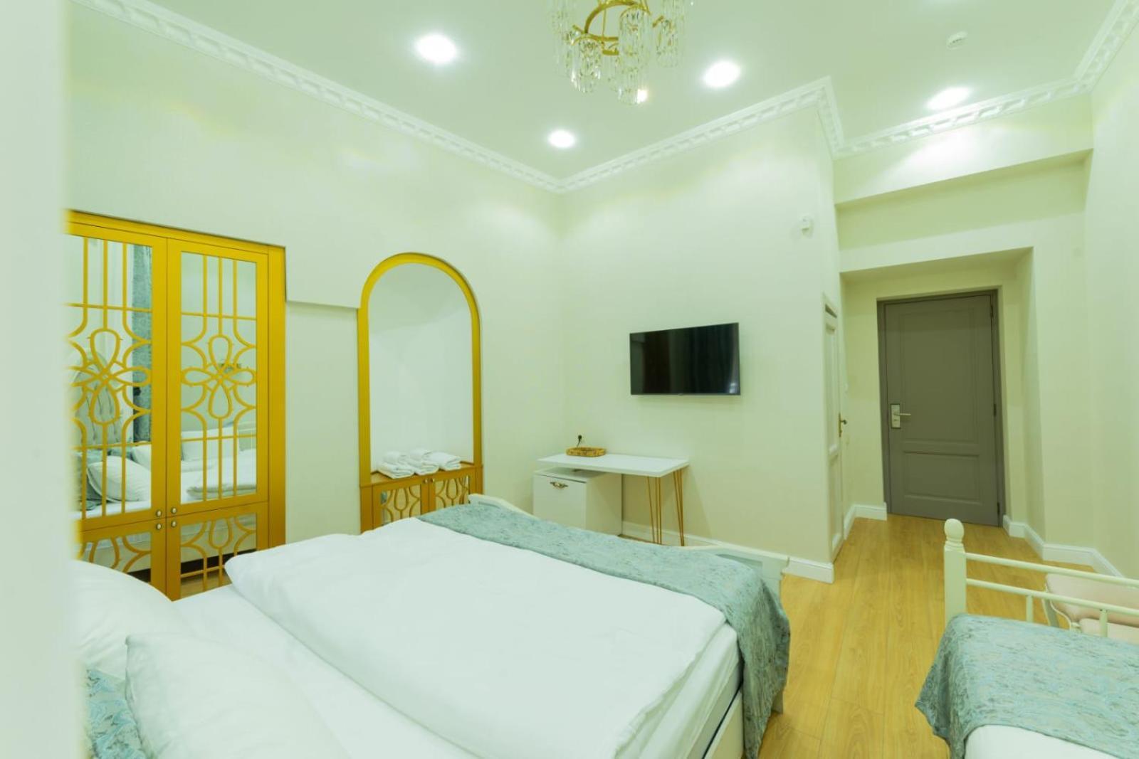 Marita Hotel Тбилиси Екстериор снимка