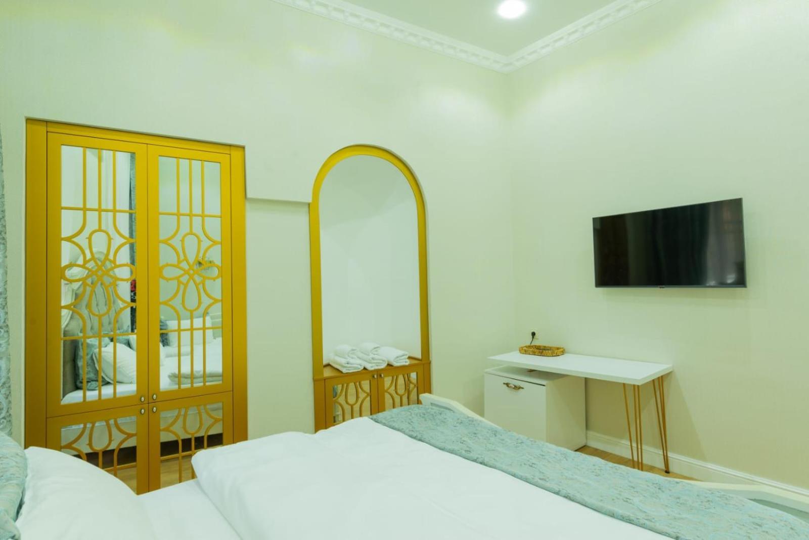 Marita Hotel Тбилиси Екстериор снимка
