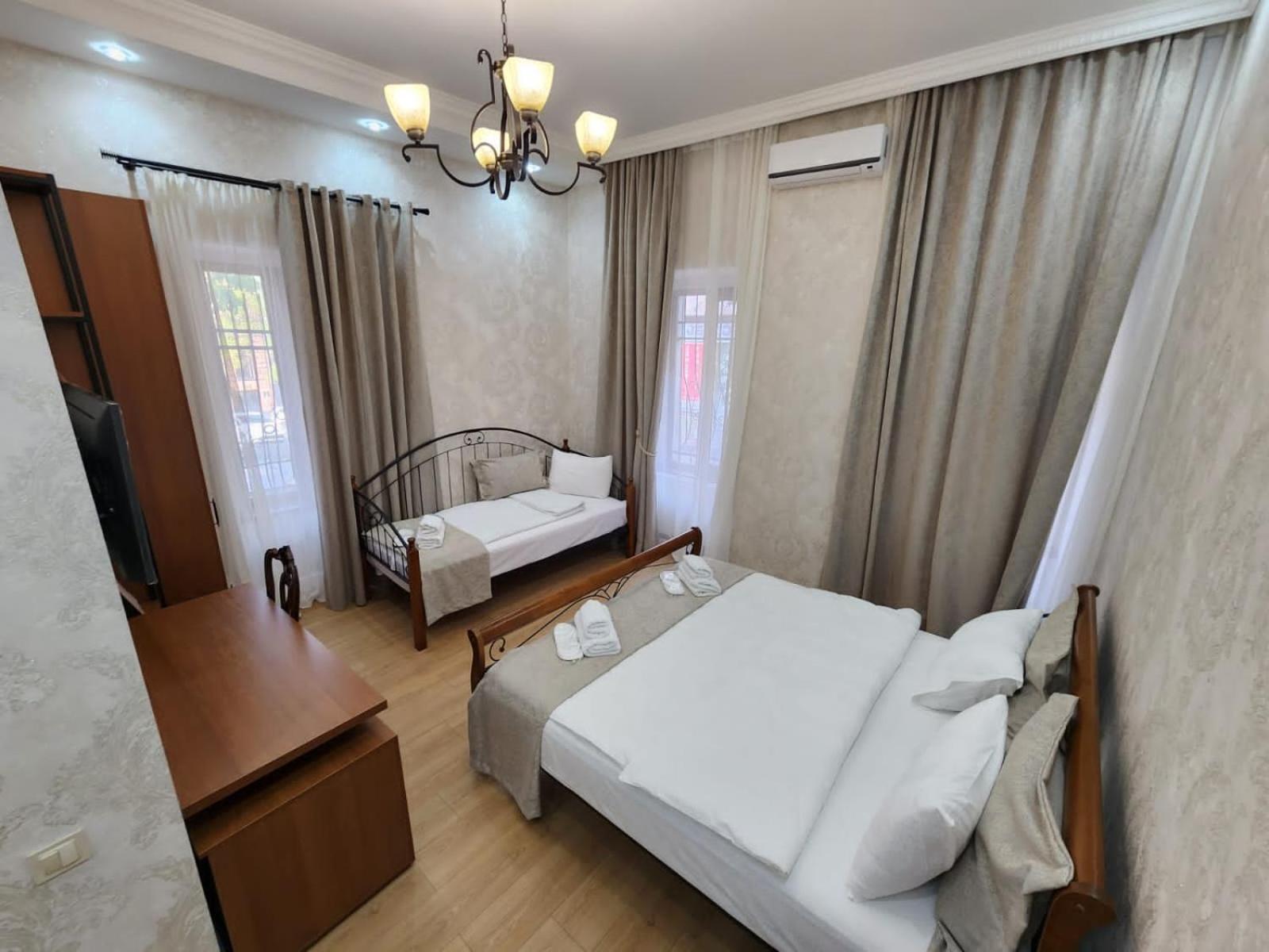 Marita Hotel Тбилиси Екстериор снимка