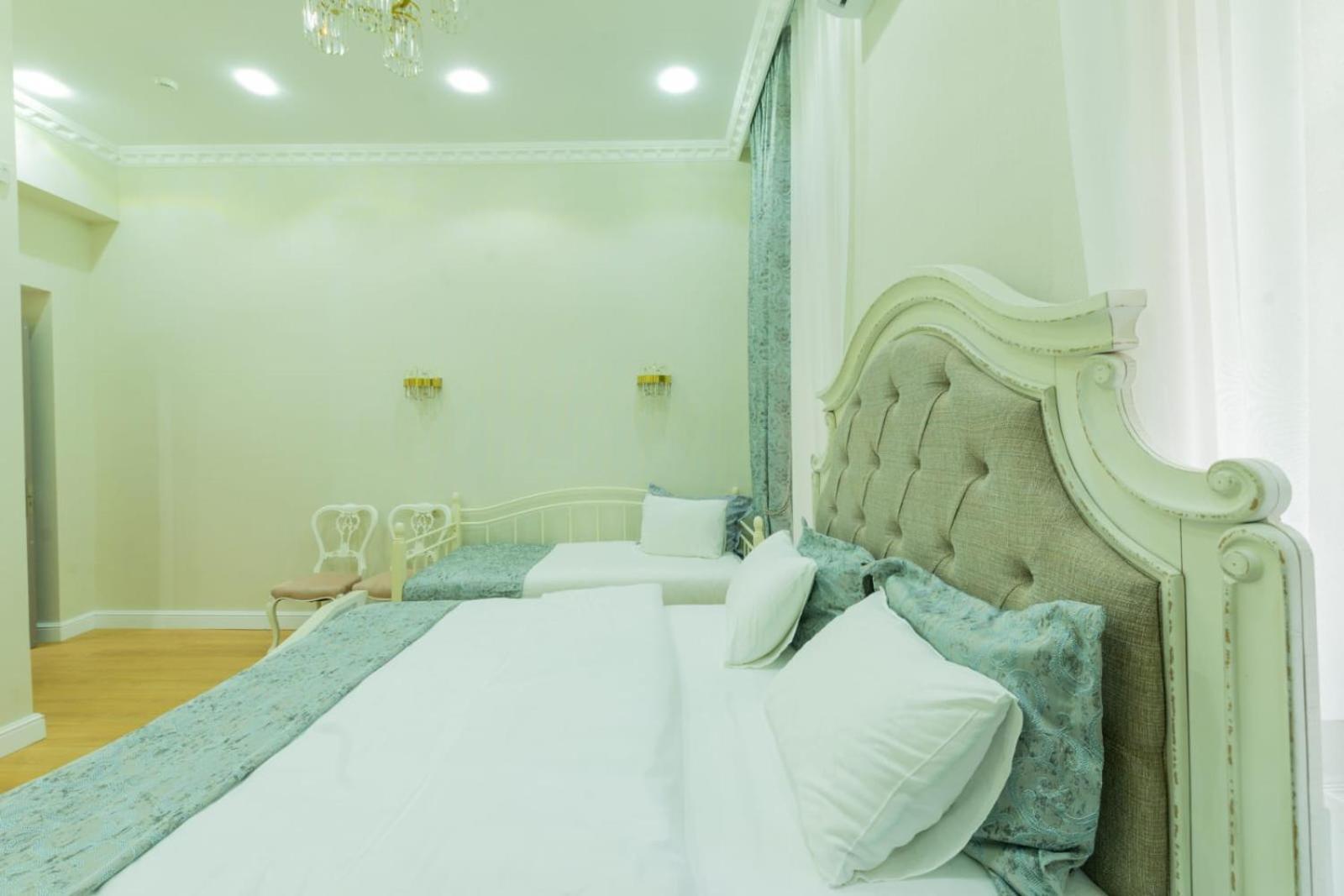 Marita Hotel Тбилиси Екстериор снимка